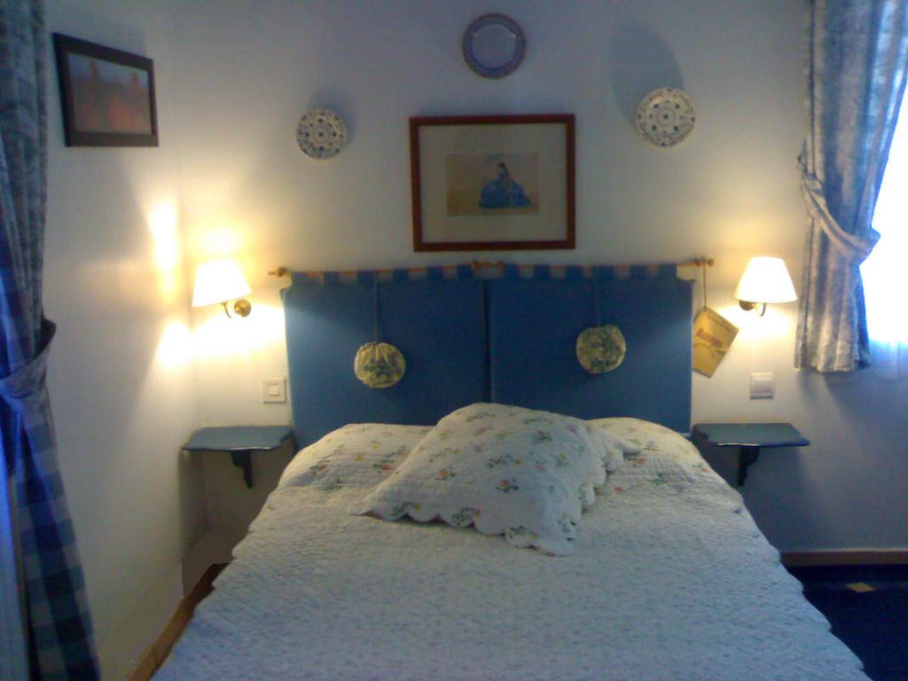 Hotel Restaurant L'Aiglon Zonza Room photo